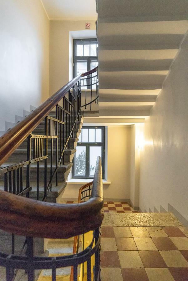 Old Town - Viru Gate Apartment Таллінн Екстер'єр фото